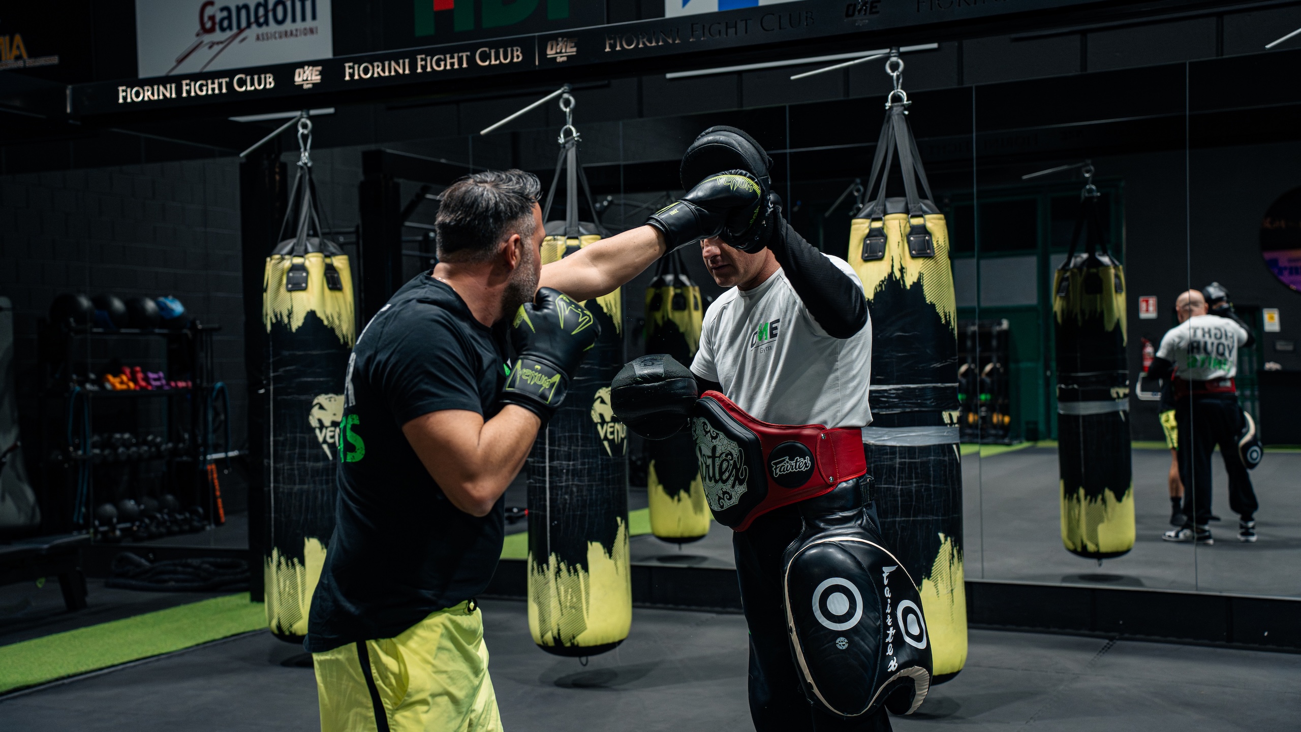 Lezione Muay Thai Mattina: Risveglia la tua Forza a Casalecchio di Reno