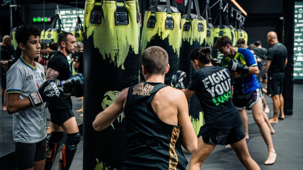 Muay Thai e Kickboxing Agonisti