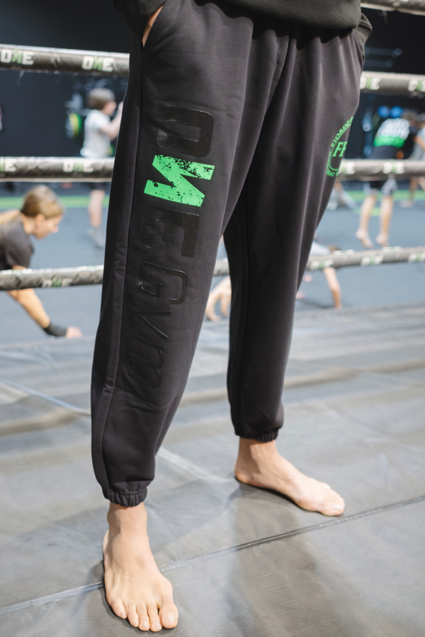 Pantaloni Neri